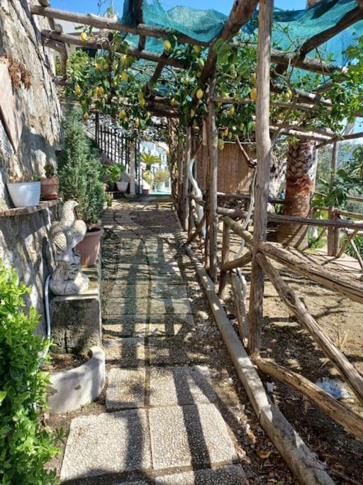 Panoramic Villa In Amalfi Exterior photo